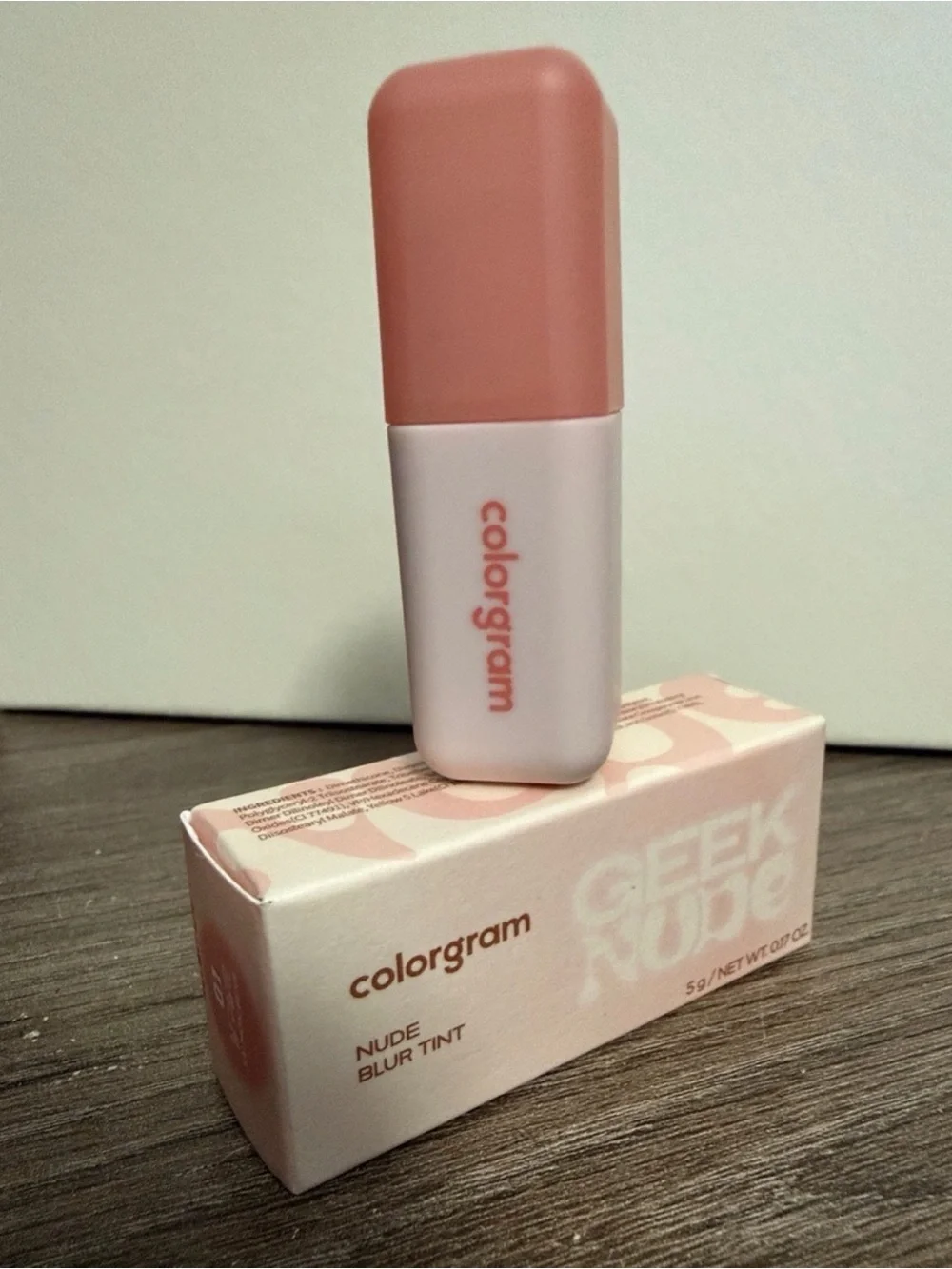 Colorgram hydrating lip tint-Nude blur